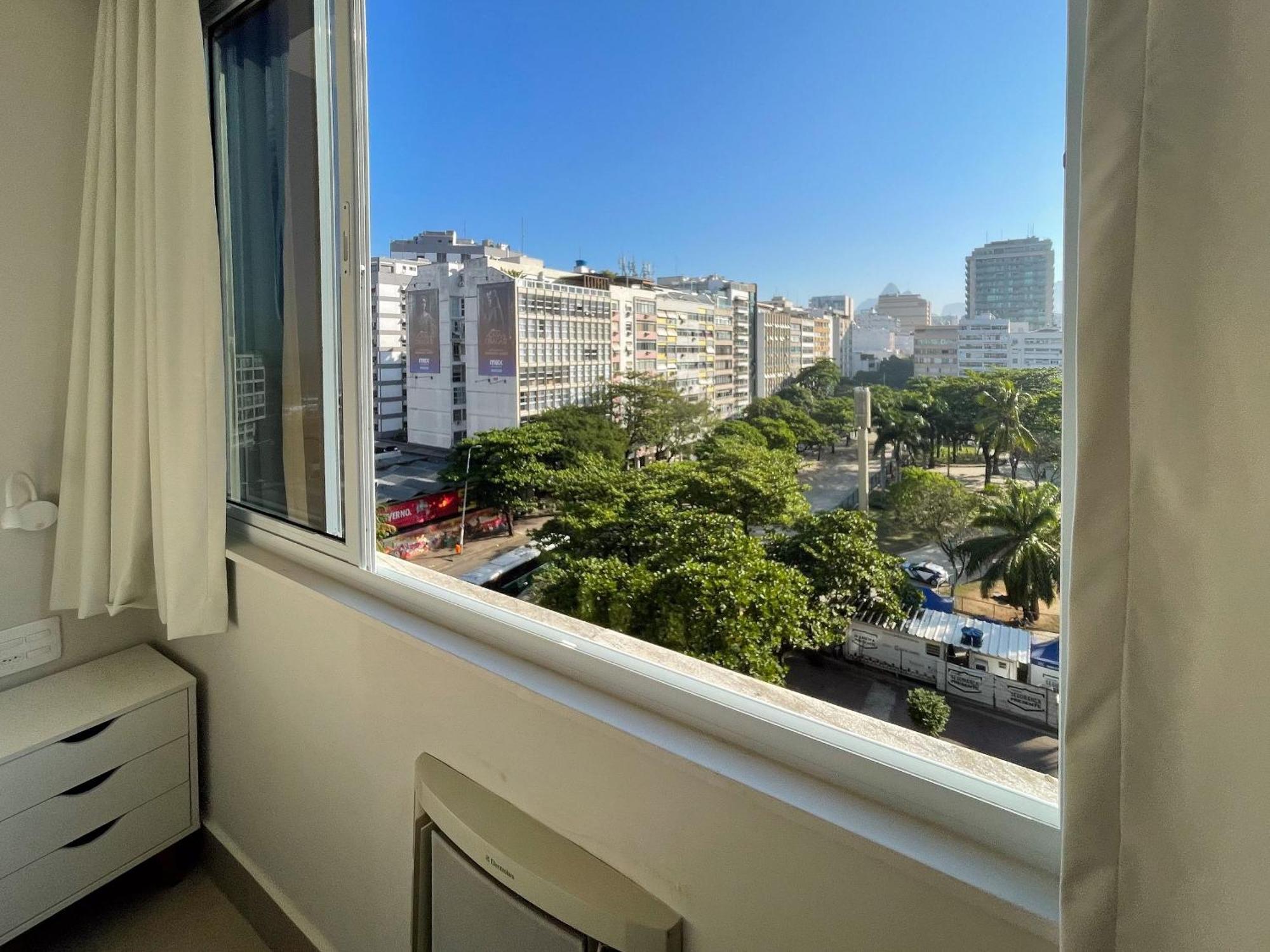 Tres Ha Poucos Passos Da Apartamento *
