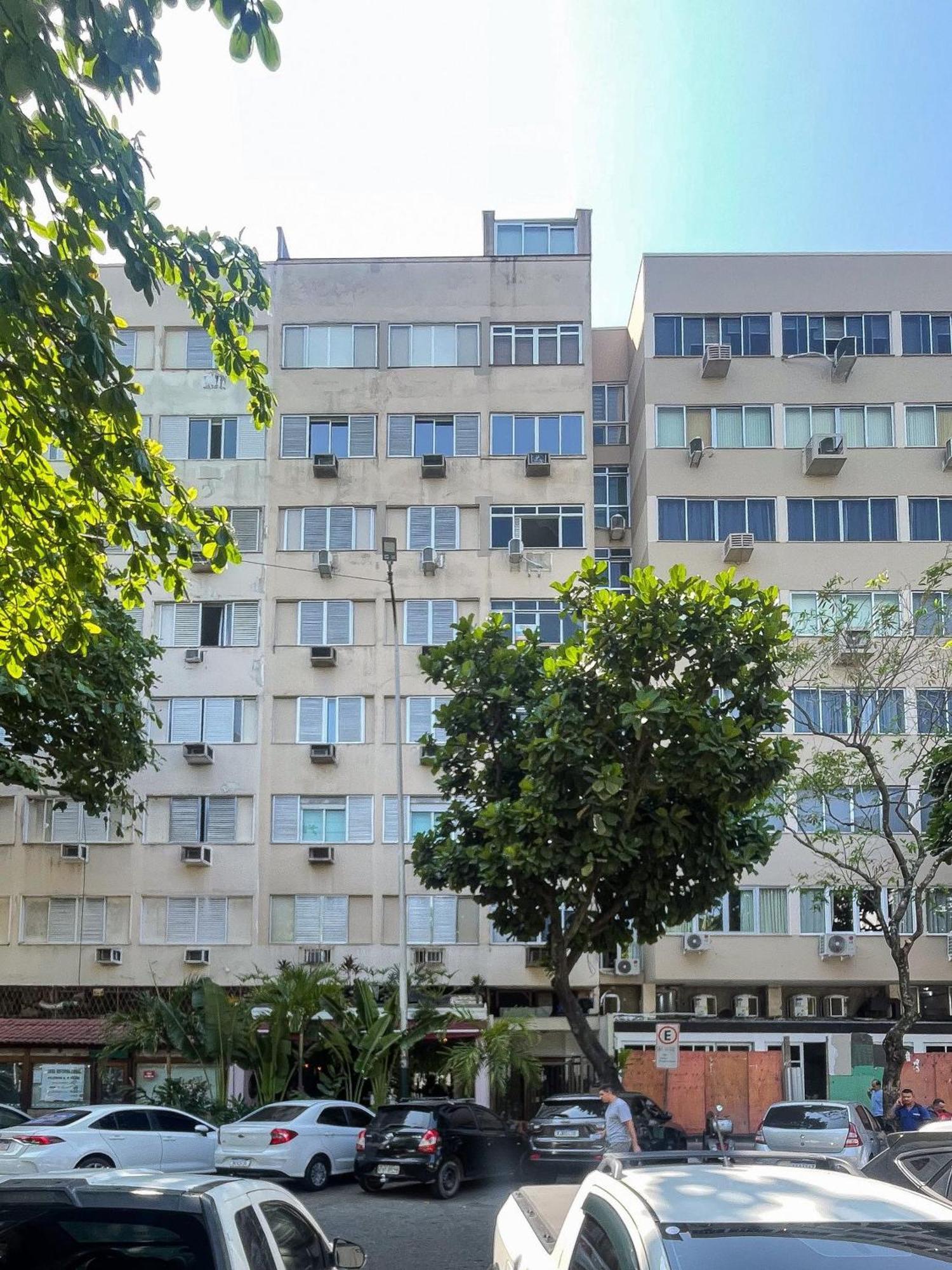 Tres Ha Poucos Passos Da Apartamento *