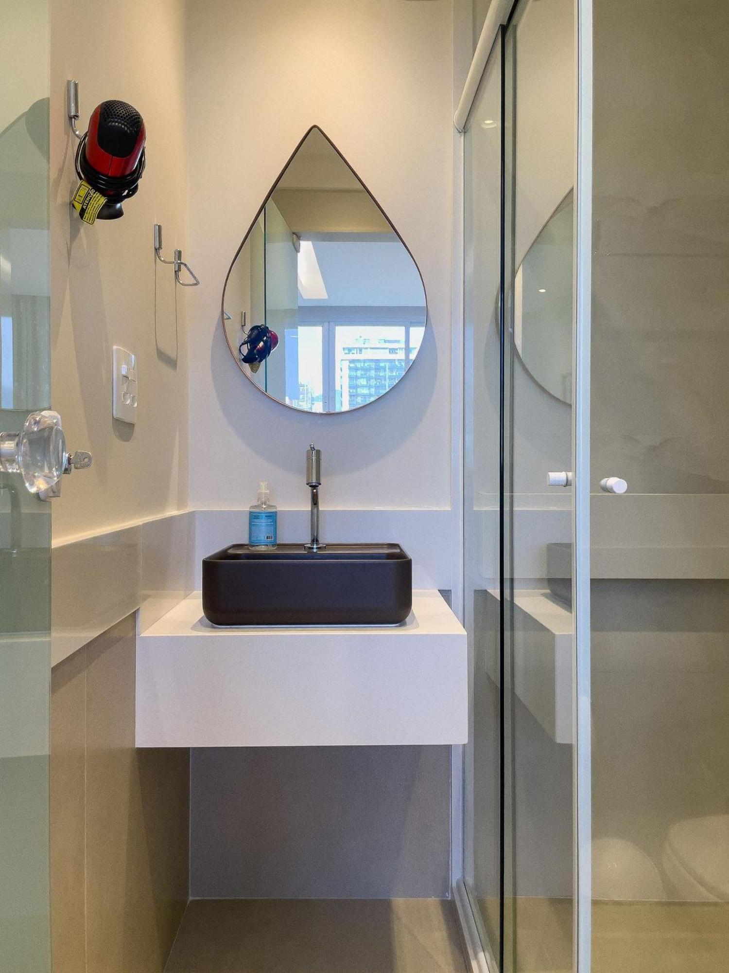 Tres Ha Poucos Passos Da Apartamento